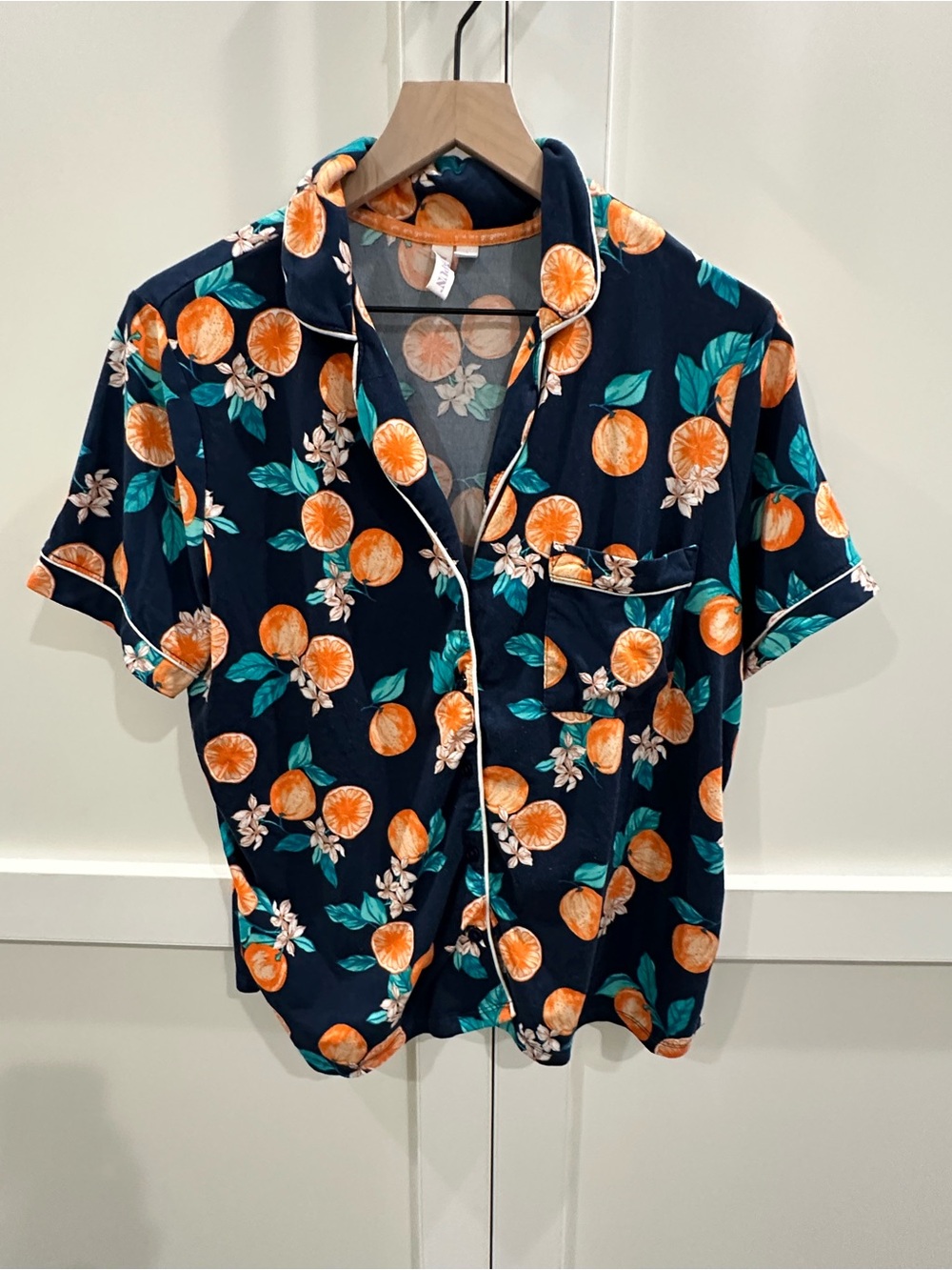 Joyspun 2-piece pajama set navy and Orange print short sleeve top and crop pant